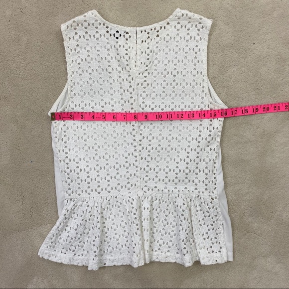 Ann Taylor Women White Sleeveless Top Crochet Sz M - Picture 5 of 6